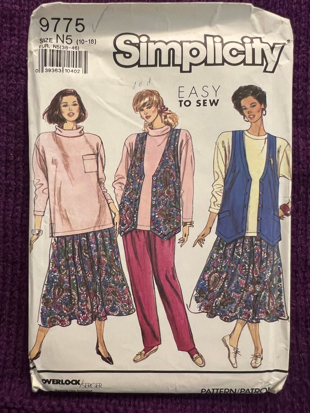 Simplicity 9775 top skirt pants vest  oversized pattern size 10-18